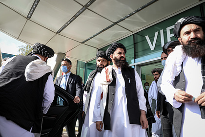 Талибы решили попросить экономической и политической помощи в Москве