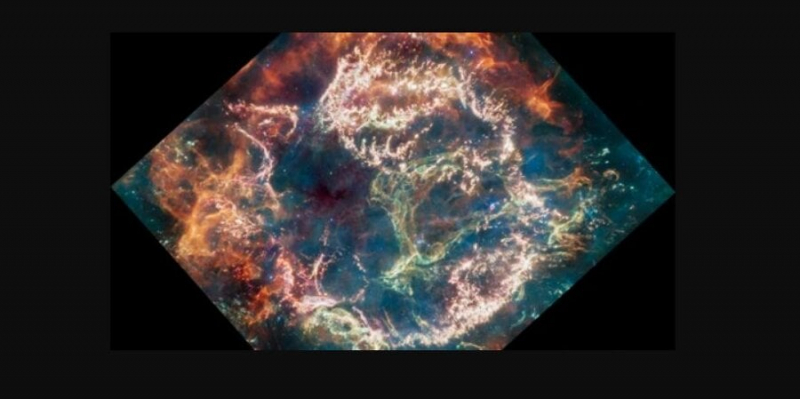 Неймовірна деталізація. Телескоп імені Джеймса Вебба показав вибух наднової