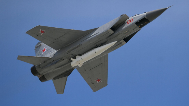 Вице-премьер Борисов назвал долю России на мировом оружейном рынке